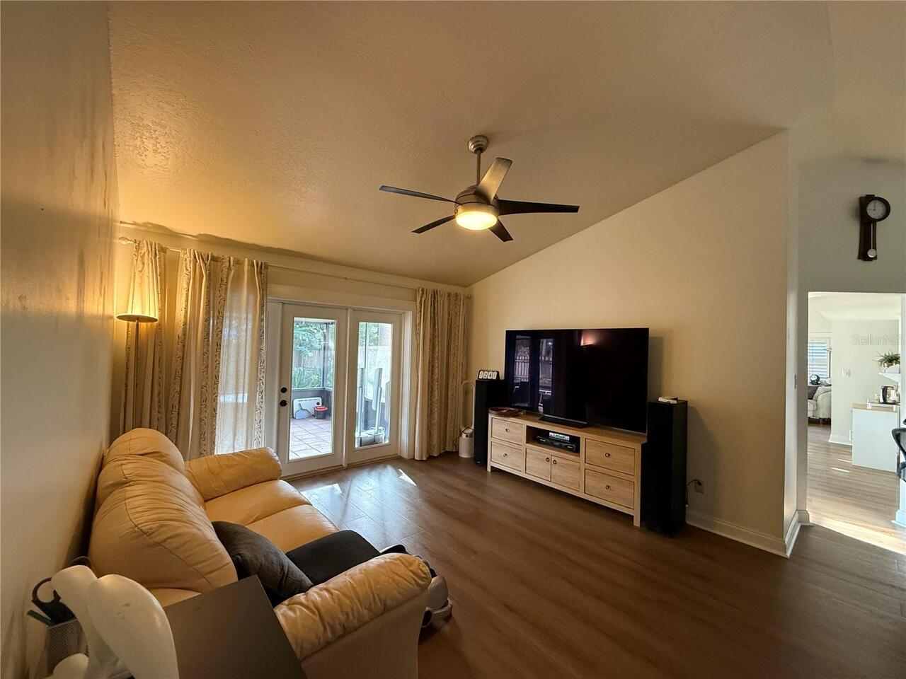 Listing Photo 23