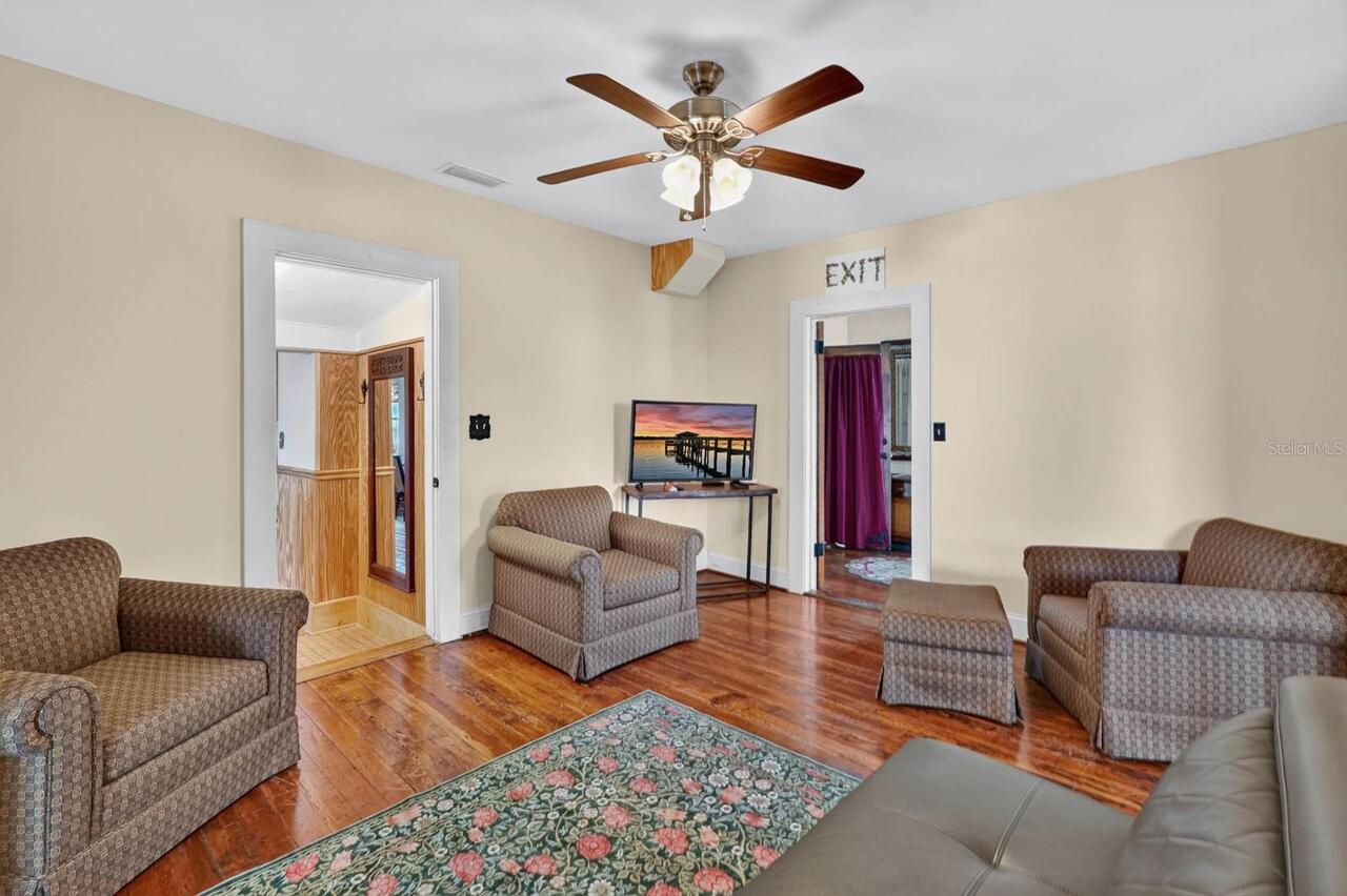 Listing Photo 13