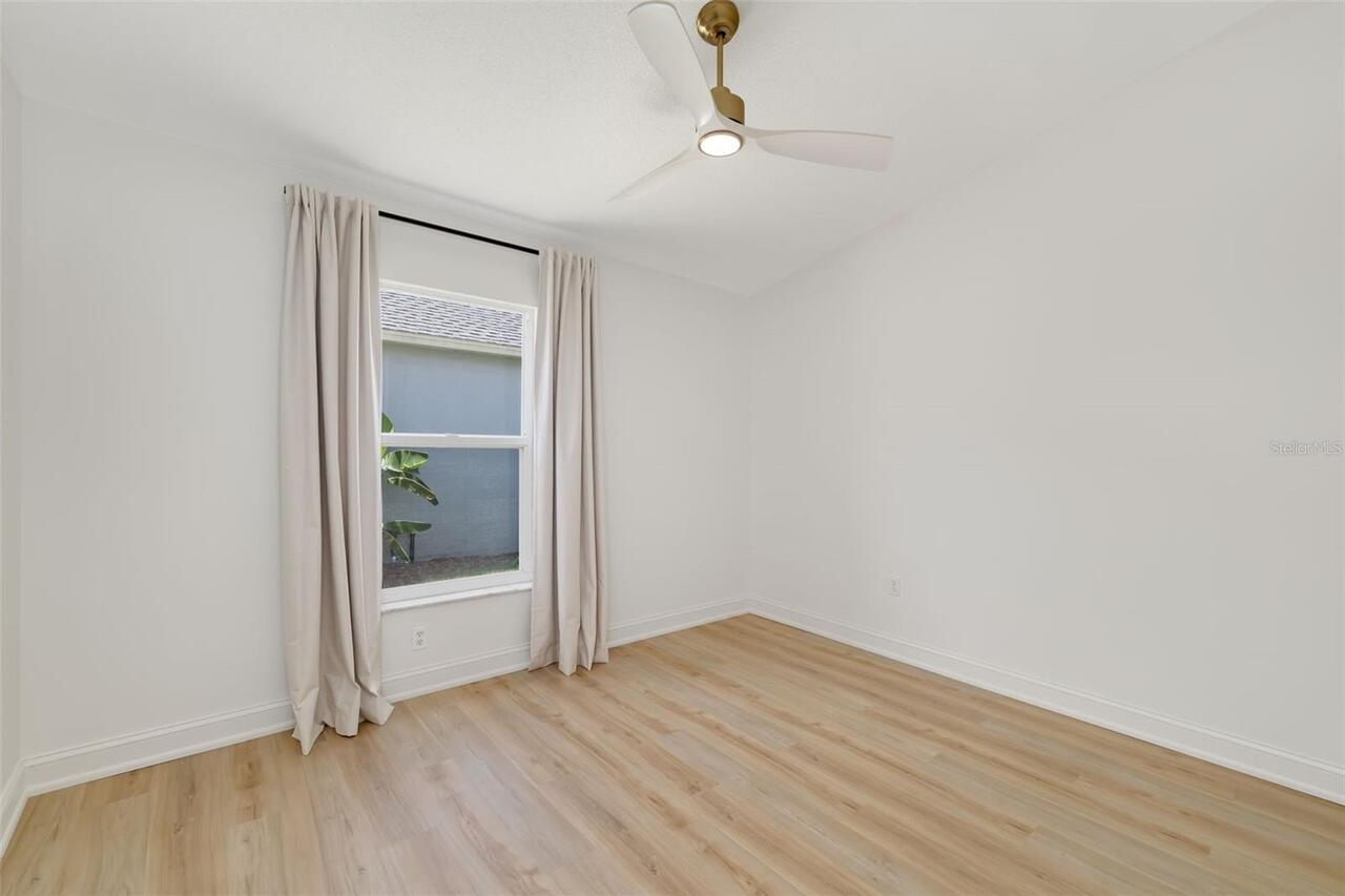 Listing Photo 26