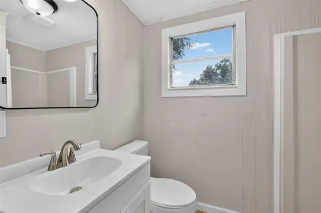 Listing Photo 33