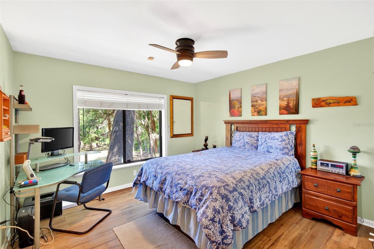 Listing Photo 33