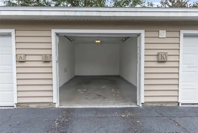 Listing Photo 25