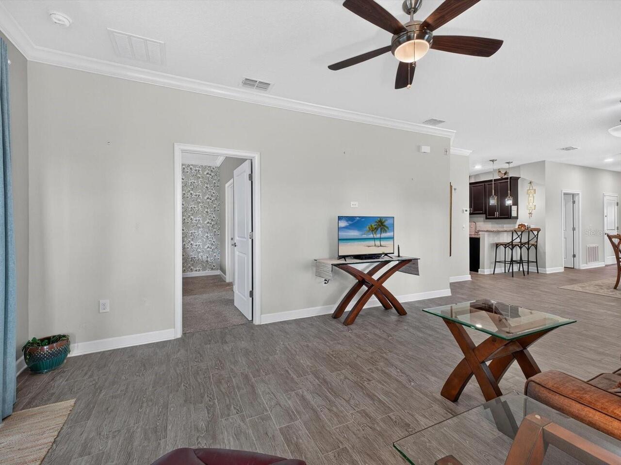 Listing Photo 7