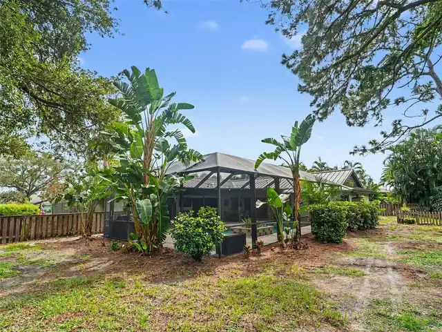 Listing Photo 32