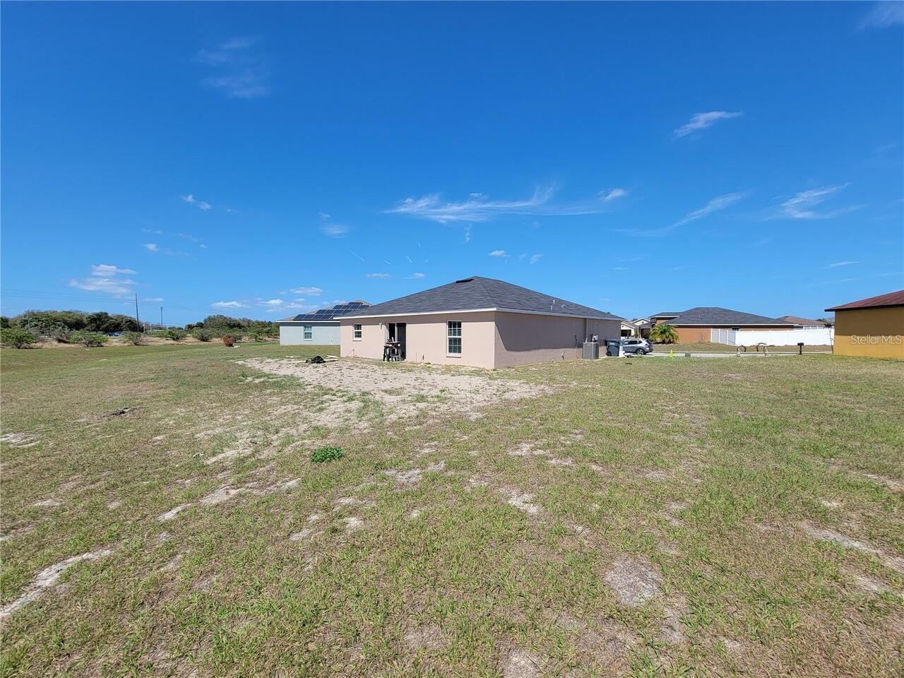 Listing Photo 17