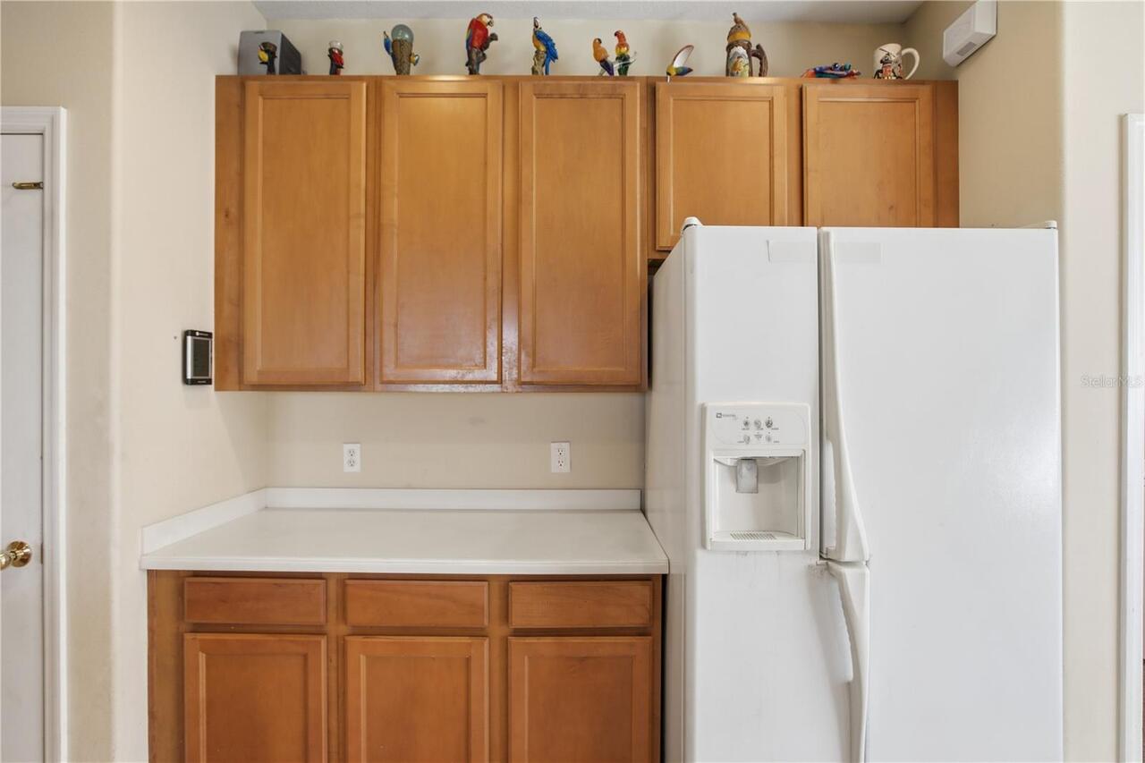 Listing Photo 11