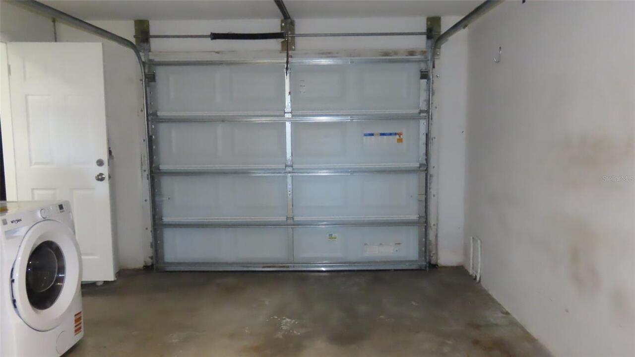 Listing Photo 14