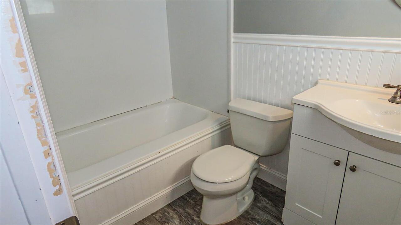 Listing Photo 23