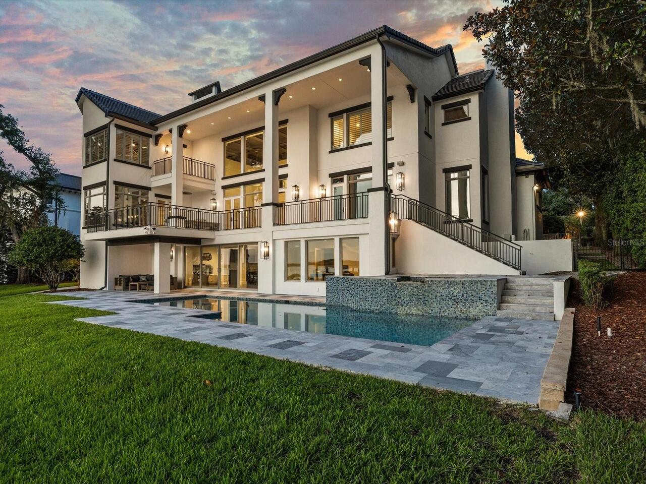 Listing Photo 10