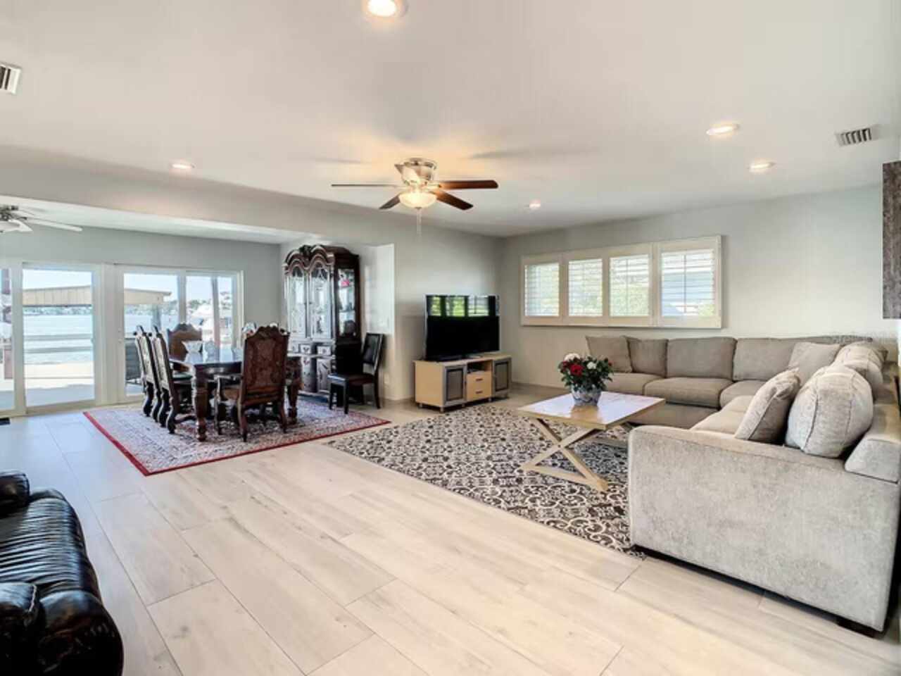 Listing Photo 14