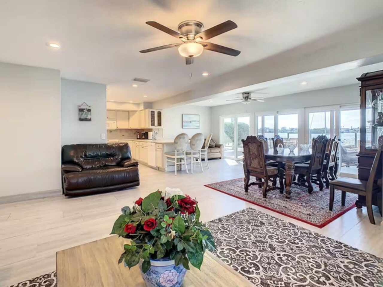 Listing Photo 16