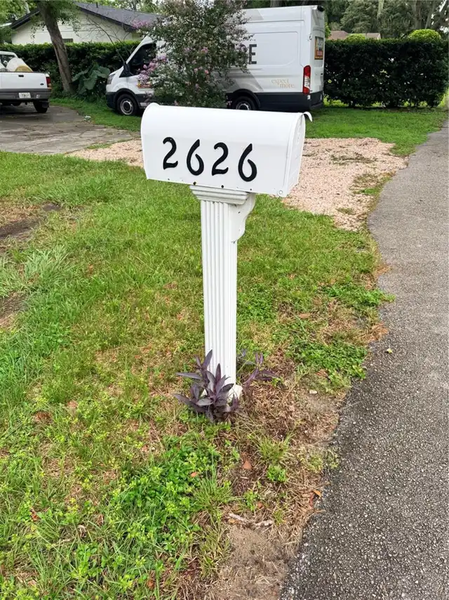 Listing Photo 11