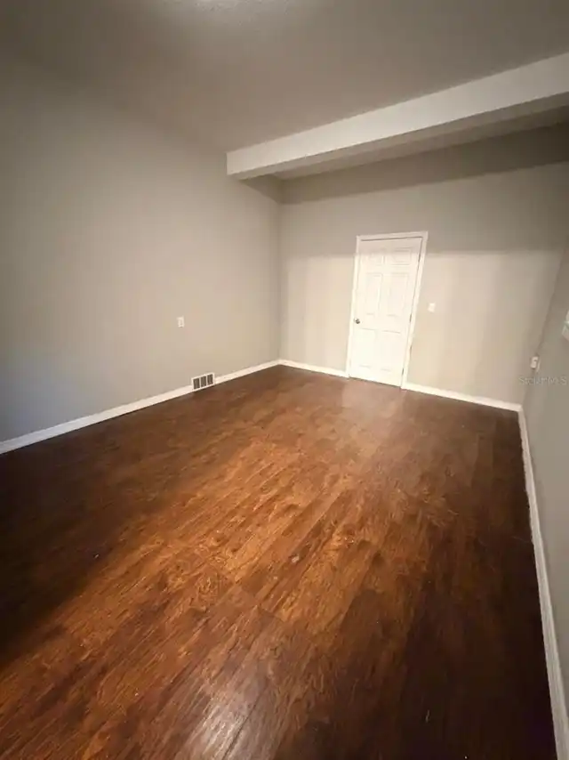 Listing Photo 23