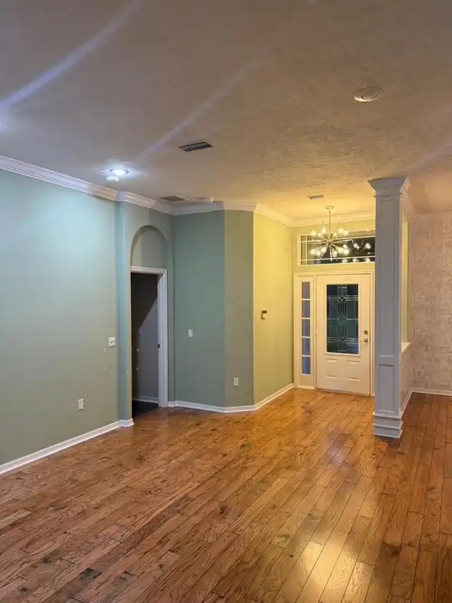 Listing Photo 13