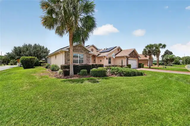 Listing Photo 8
