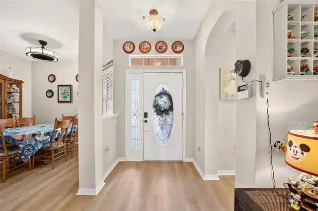 Listing Photo 12