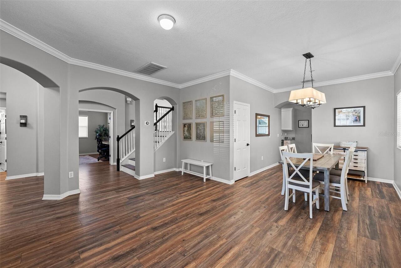 Listing Photo 14