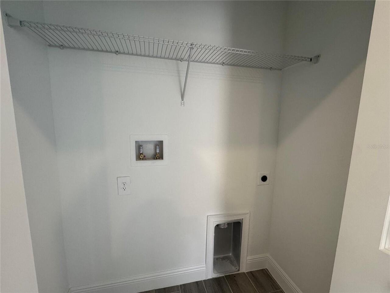 Listing Photo 8