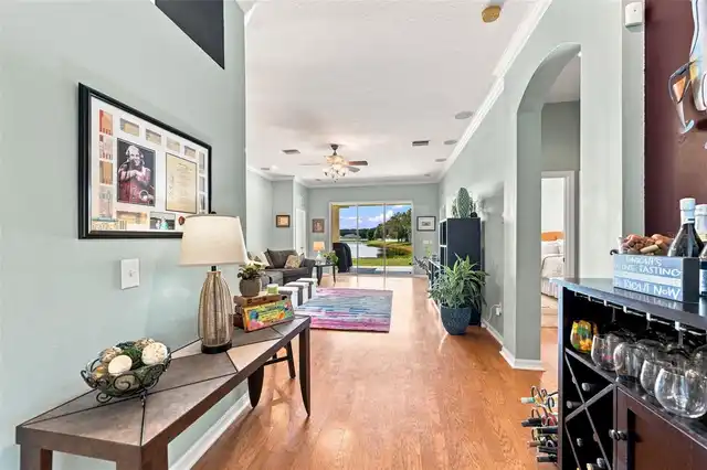 Listing Photo 6