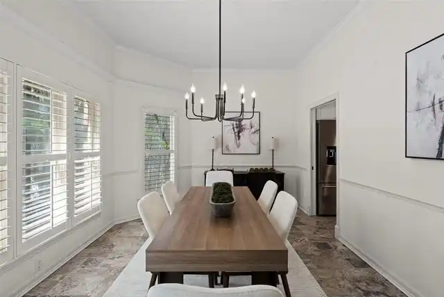 Listing Photo 12