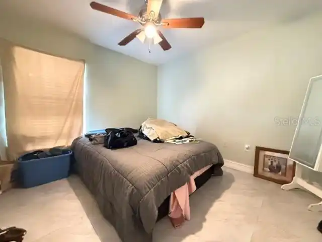 Listing Photo 12