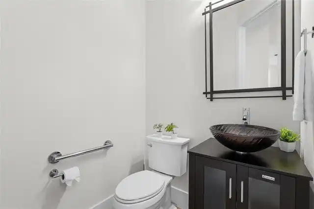 Listing Photo 53
