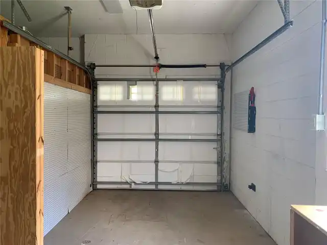 Listing Photo 35
