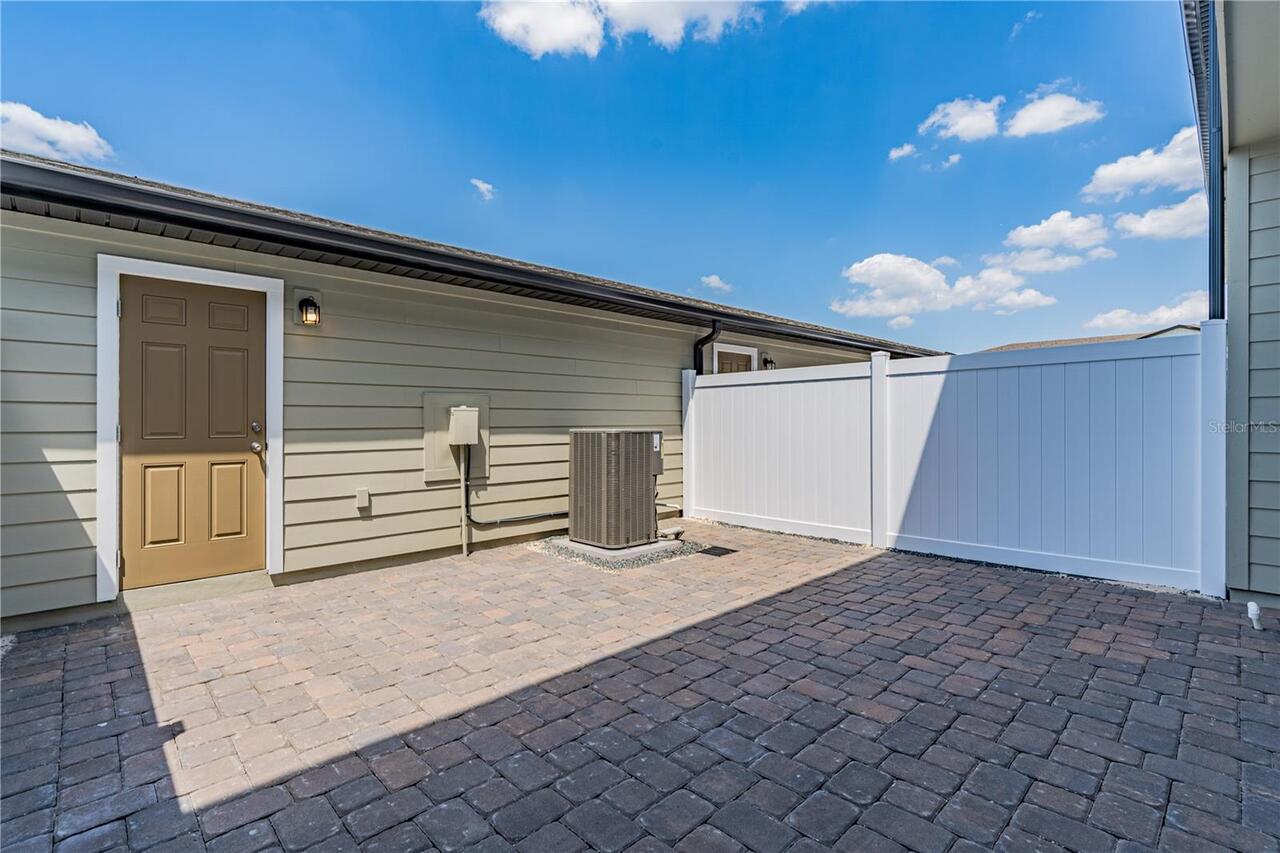 Listing Photo 18