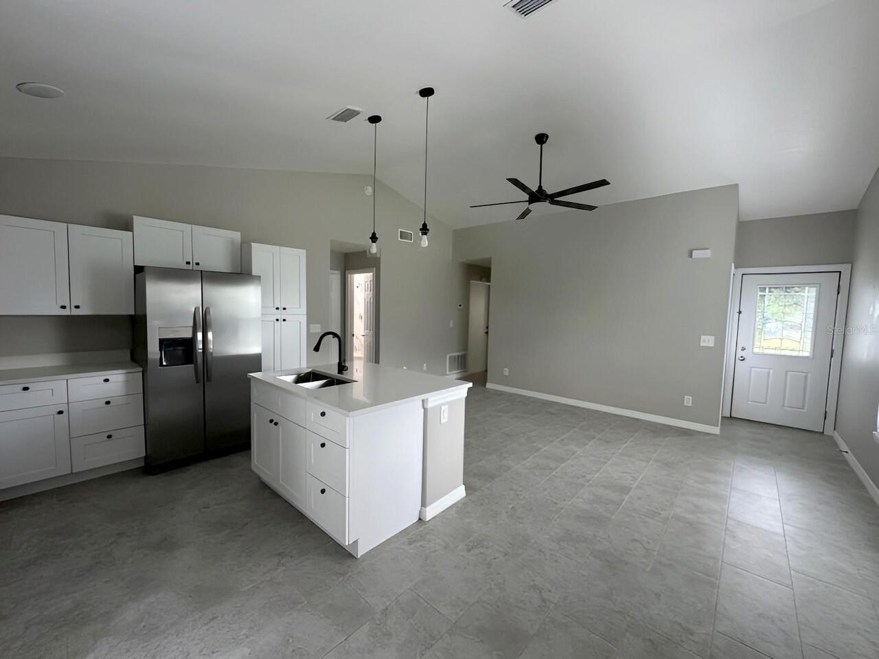 Listing Photo 7