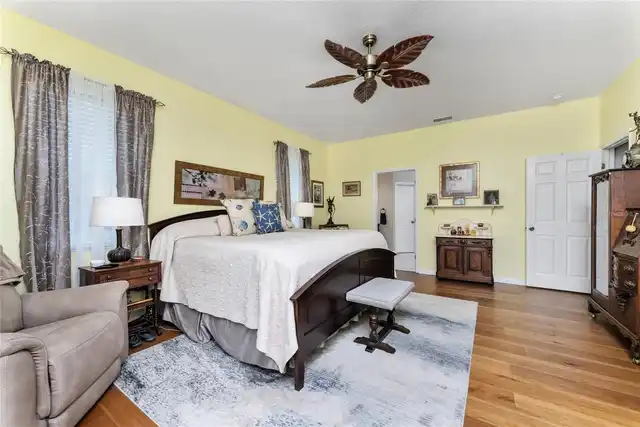 Listing Photo 22