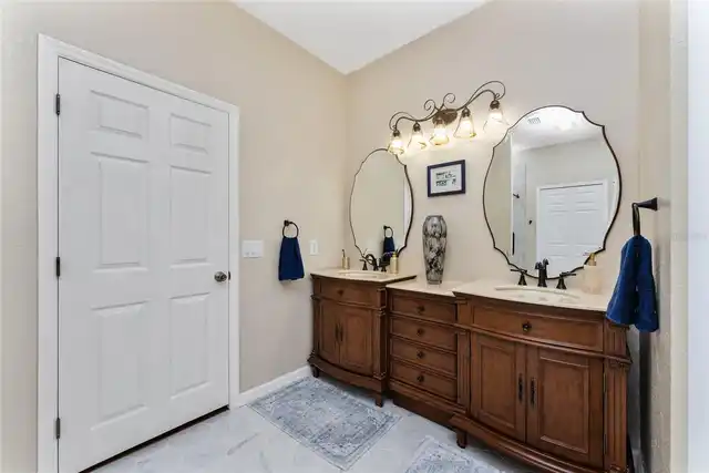 Listing Photo 26