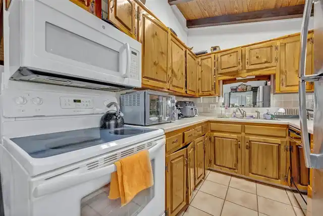 Listing Photo 13