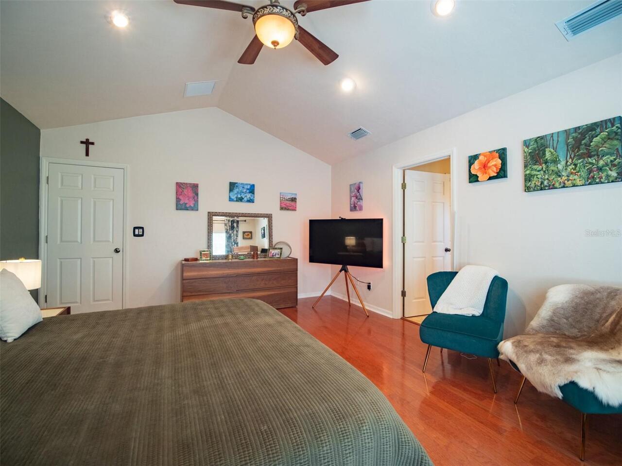 Listing Photo 29