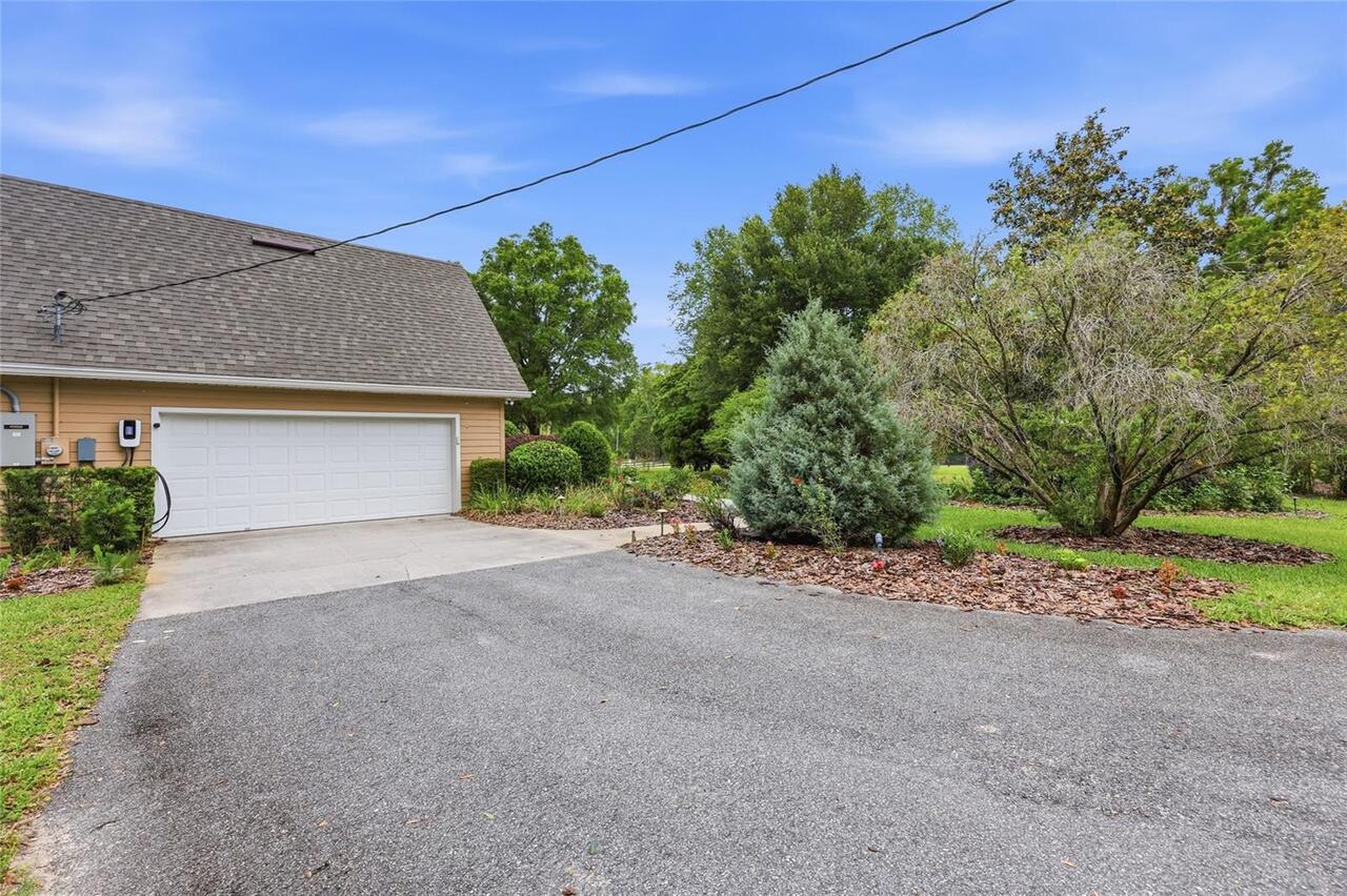 Listing Photo 38