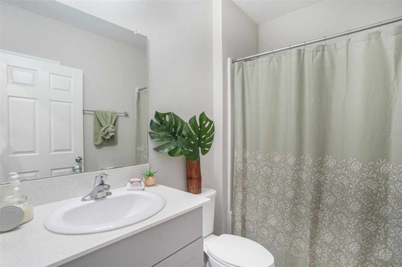 Listing Photo 8