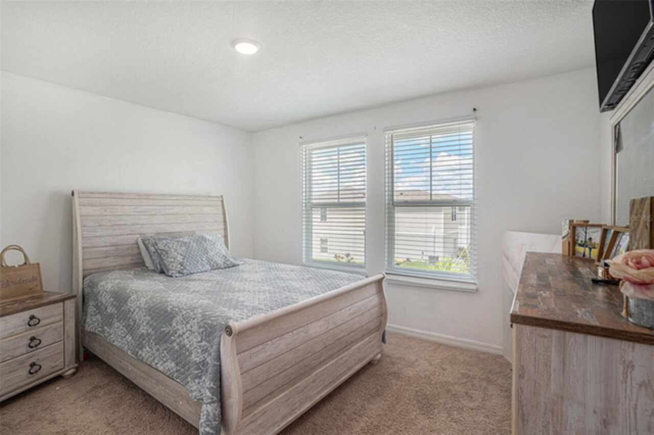 Listing Photo 15