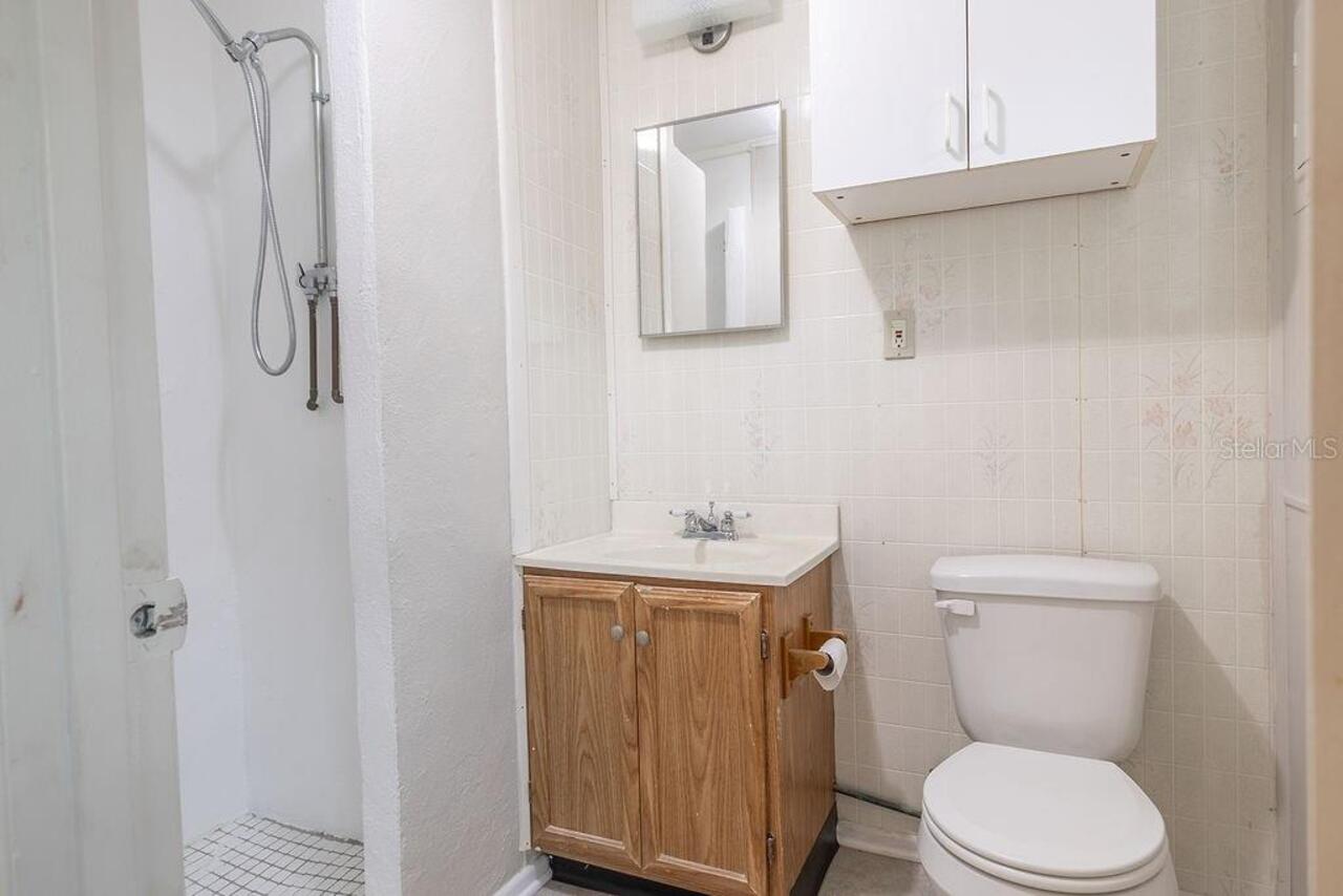 Listing Photo 10