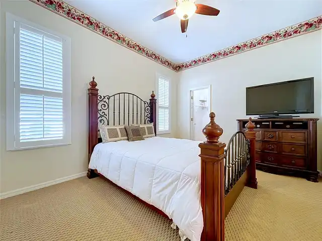 Listing Photo 19
