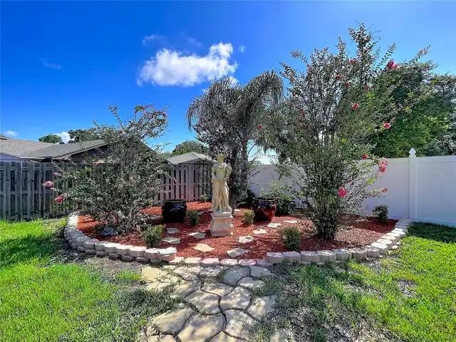 Listing Photo 28