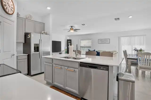 Listing Photo 15