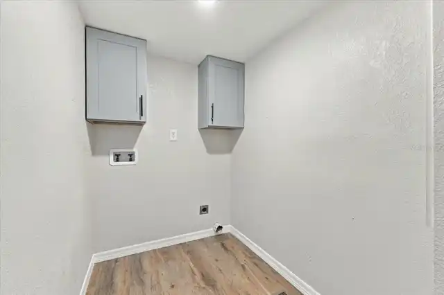 Listing Photo 14