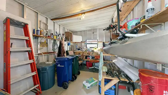 Listing Photo 16