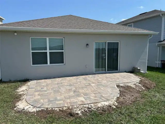 Listing Photo 10