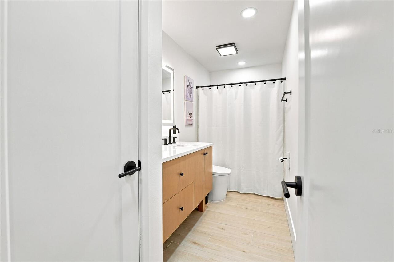 Listing Photo 33