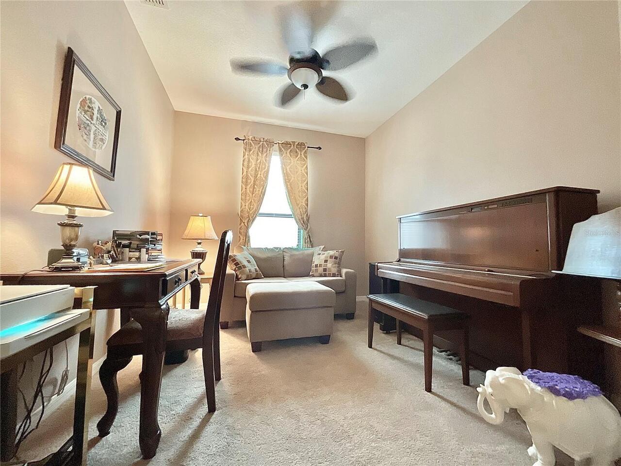 Listing Photo 10