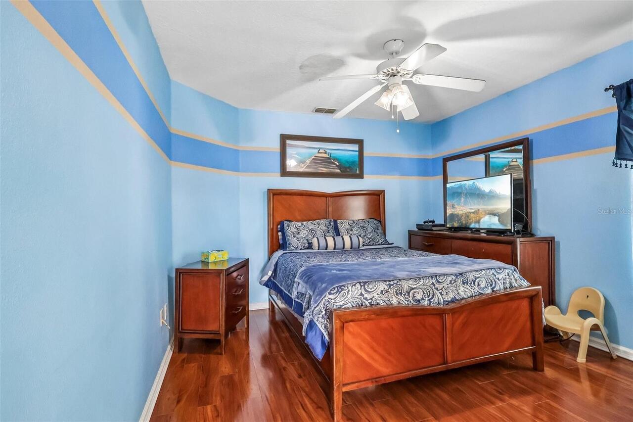Listing Photo 16