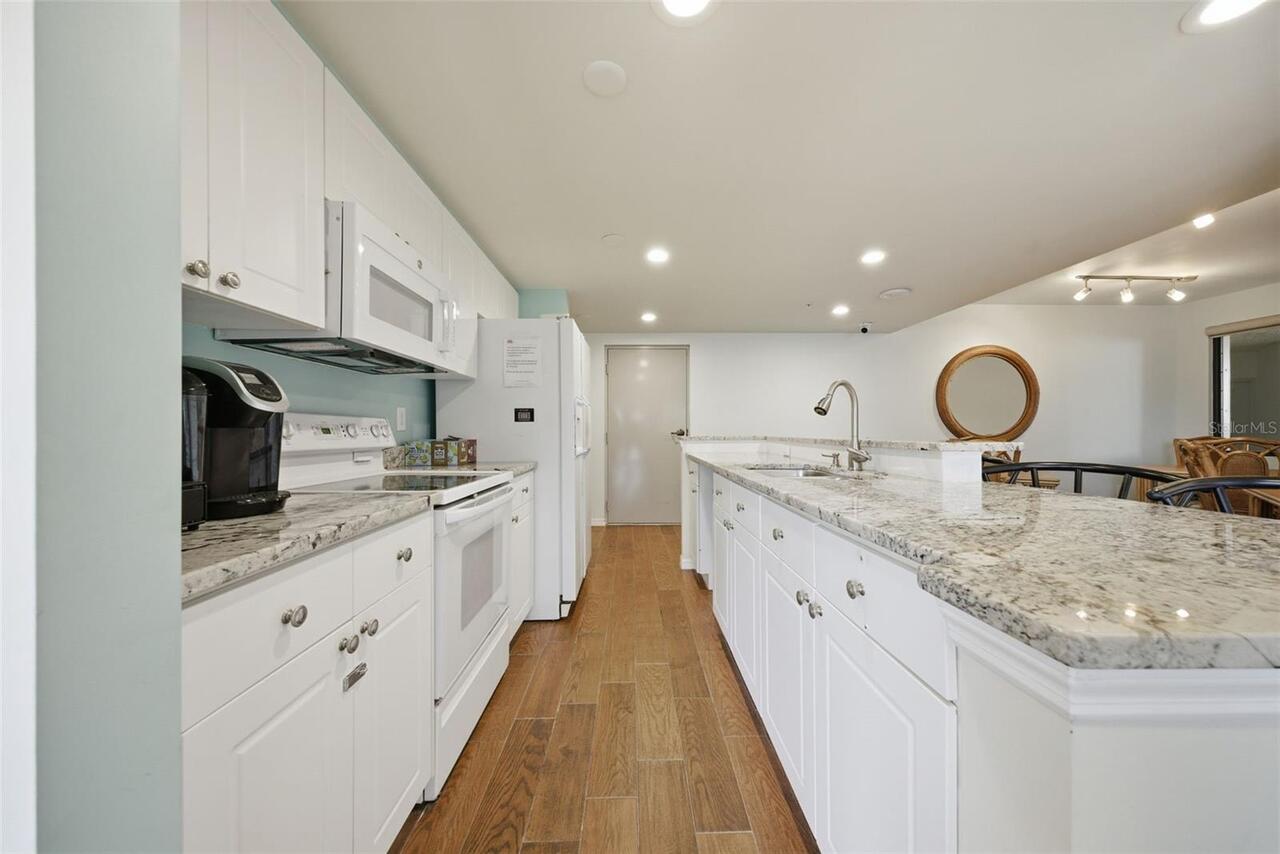 Listing Photo 33