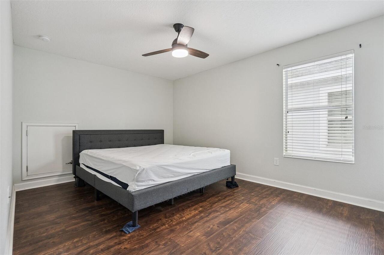 Listing Photo 23