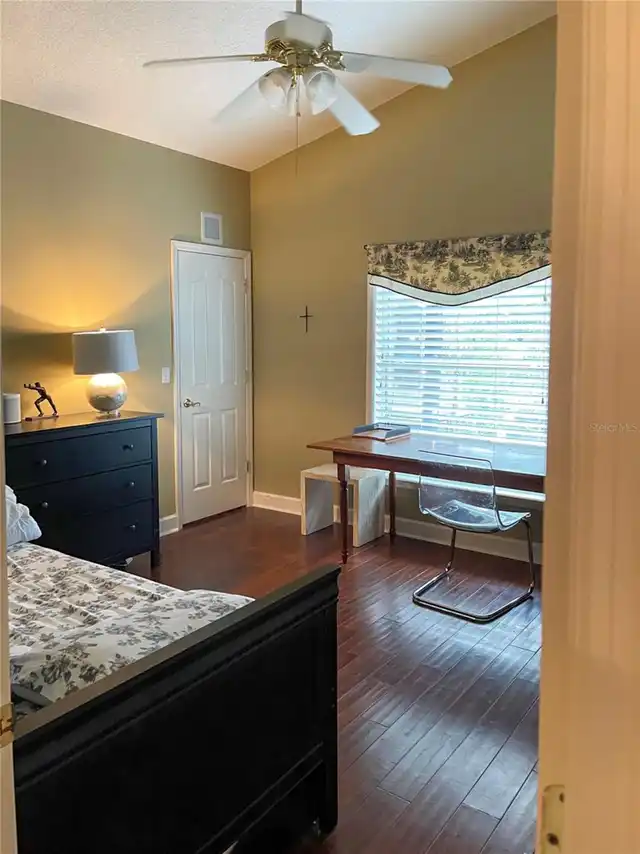 Listing Photo 21