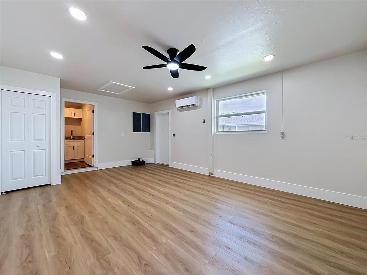 Listing Photo 34
